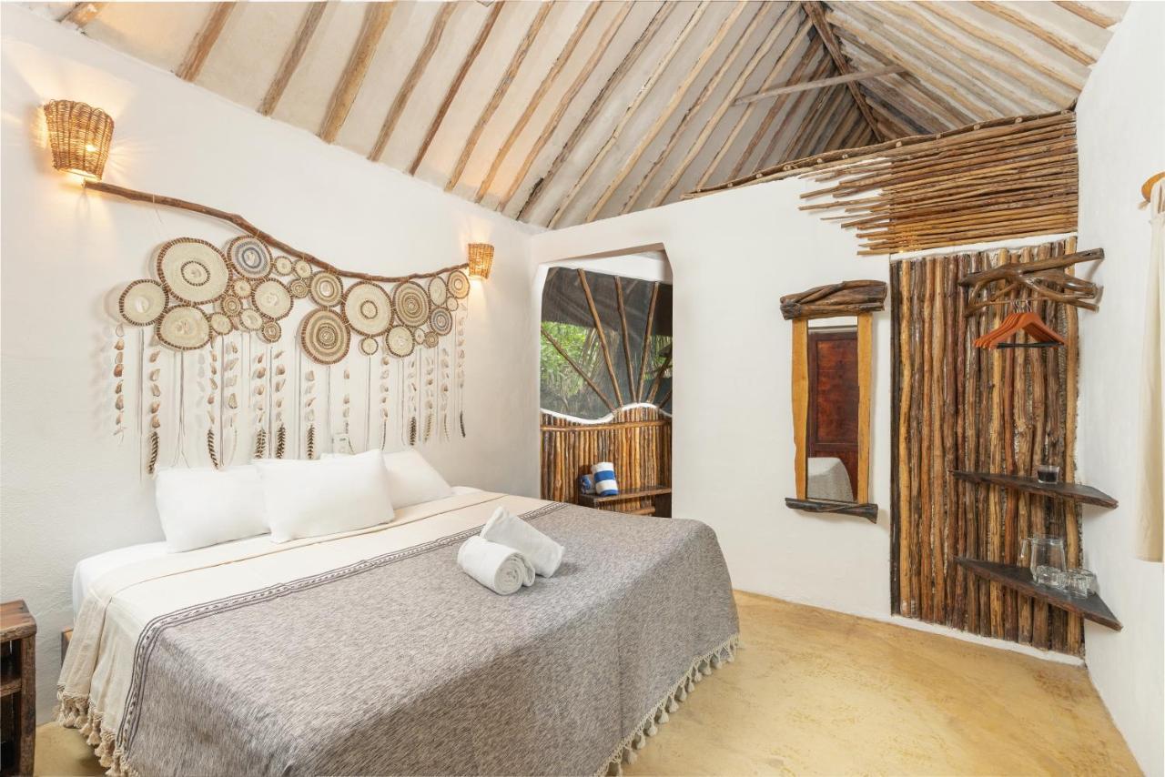 Yaxchen Tulum Cabanas & Cenote ภายนอก รูปภาพ