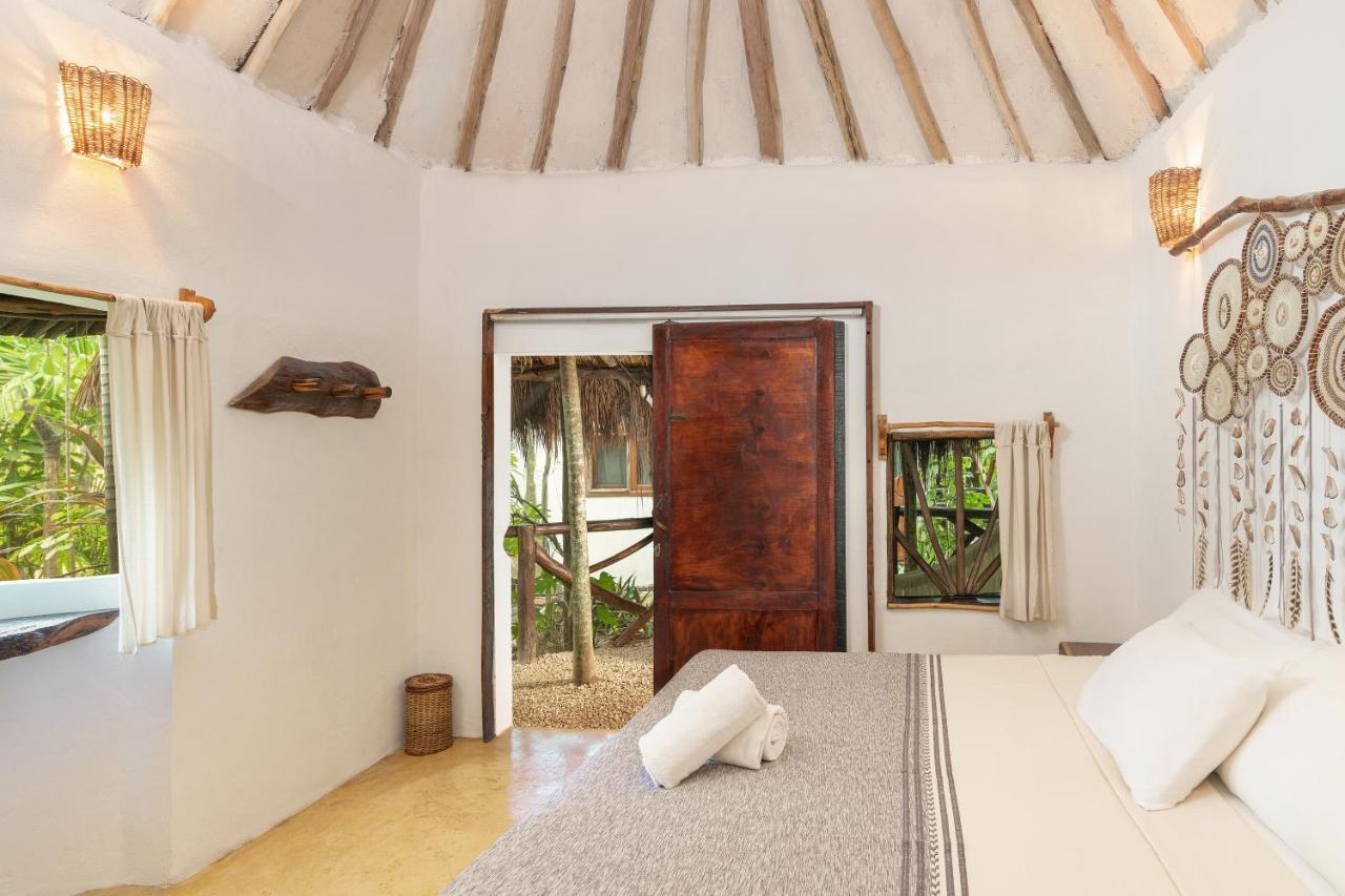 Yaxchen Tulum Cabanas & Cenote ภายนอก รูปภาพ